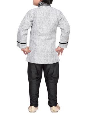 grey cotton blend kurta sets - 14405600 - Standard Image - 4