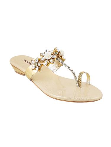 gold one toe sandal - 14422810 - Very Small Image - 1
