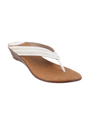white toe separator wedge - 14422879 - Standard Image - 1