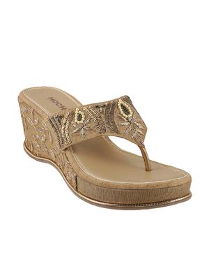 gold open thong wedge - 14423064 - Standard Image - 1