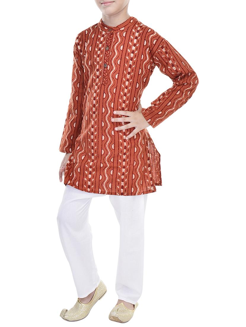 orange and white cotton kurta set - 14428917 - Zoom Image - 2