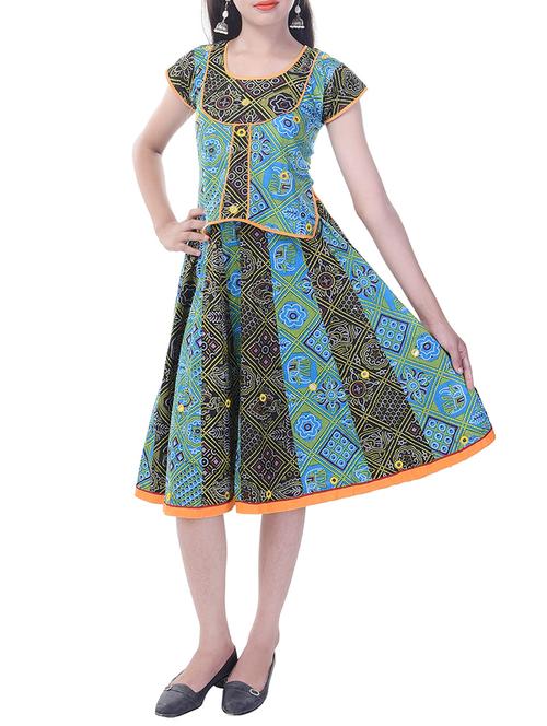 blue and black printed skirt set - 14429043 - Standard Image - 1