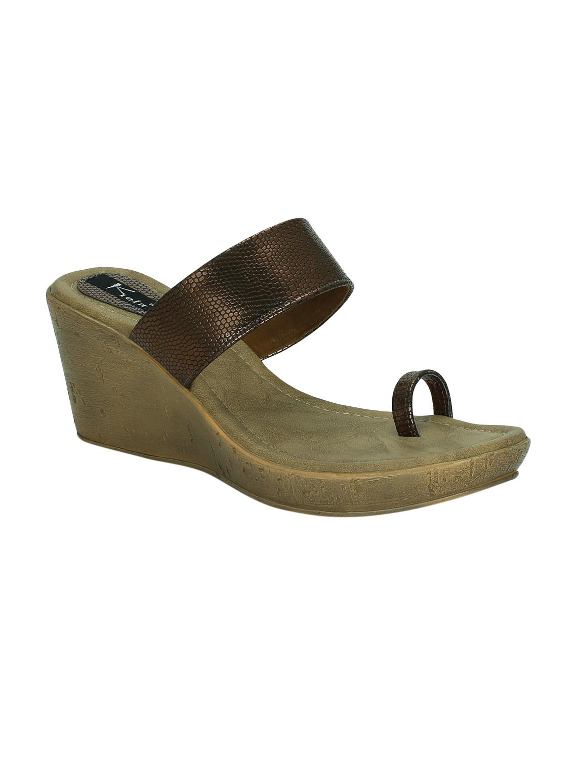brown one toe wedge - 14434455 - Zoom Image - 1