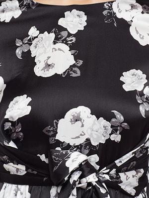 black a-line dress - 14438373 - Standard Image - 5