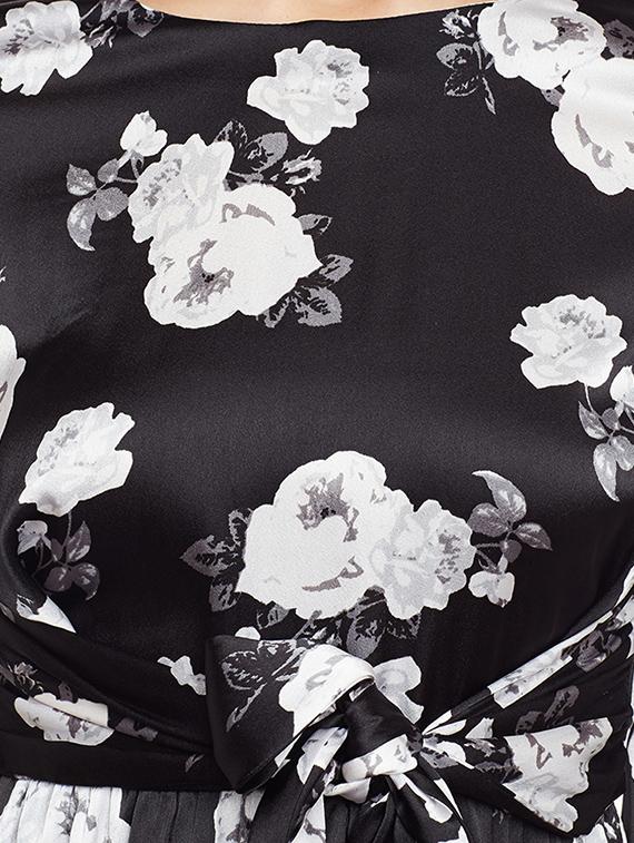 black a-line dress - 14438373 - Zoom Image - 5