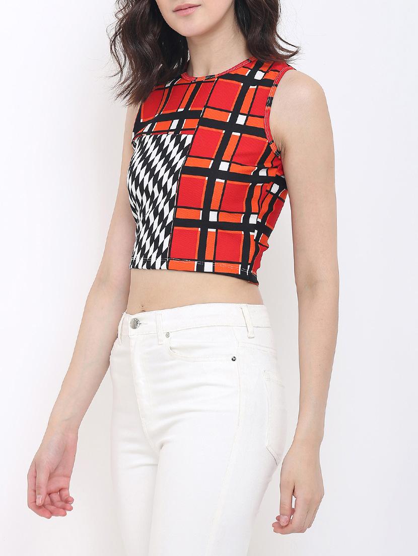 red checkered crop top - 14453719 - Zoom Image - 2