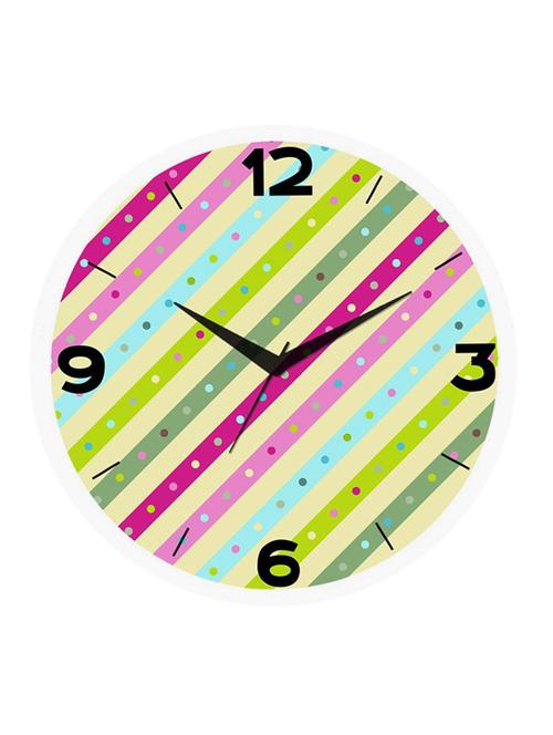Circular Analog Wall Clock - 14462741 - Very Small Image - 1