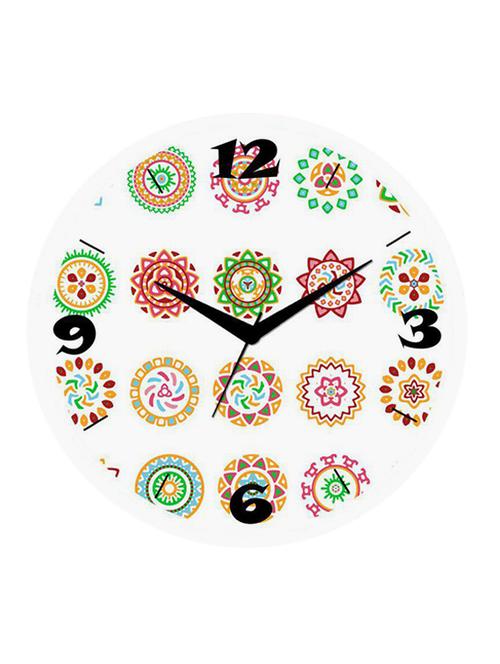 Circular Analog Wall Clock - 14462774 - Very Small Image - 1