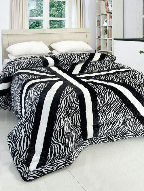 Modern Style Animal Design Polyester Quilt - 14469913 - Very Small Image - 1