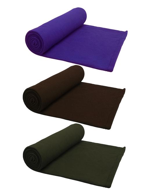 Set of 3 Blankets by Story @ Home - 14480921 - Very Small Image - 1