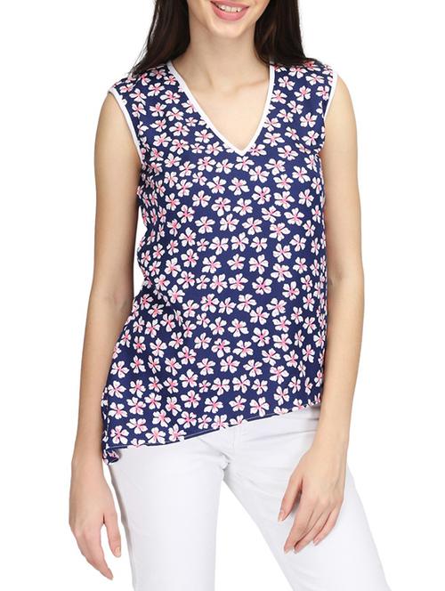 contrast piped floral asymmetric top - 14506332 - Standard Image - 1