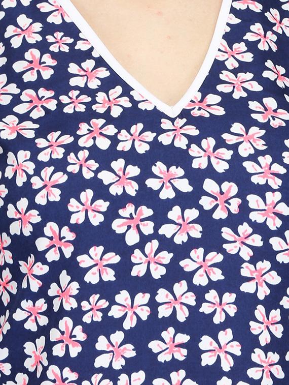 contrast piped floral asymmetric top - 14506332 - Zoom Image - 4