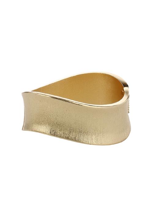 gold metal bracelet - 14512692 - Very Small Image - 1