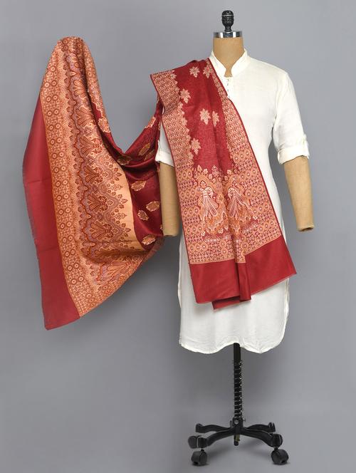 red woolen shawl - 14521654 - Standard Image - 1