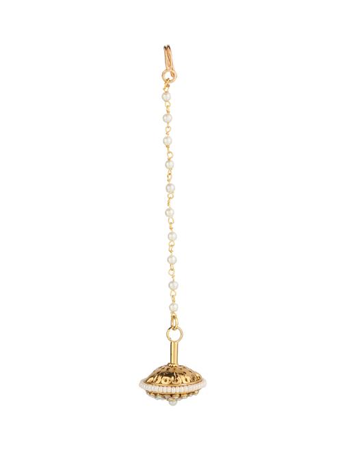 golden brass maang teeka - 14531231 - Standard Image - 1