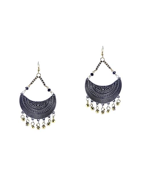 silver metal chandbali earrings - 14536003 - Very Small Image - 1