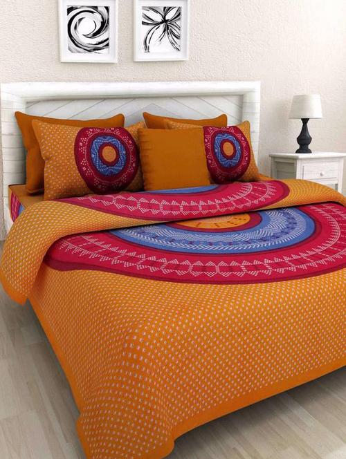 Geometric Print Double bedsheet with two pillow covers - 14537755 - Standard Image - 1