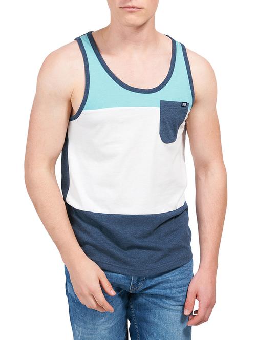 blue cotton pocket t-shirt - 14541204 - Very Small Image - 1