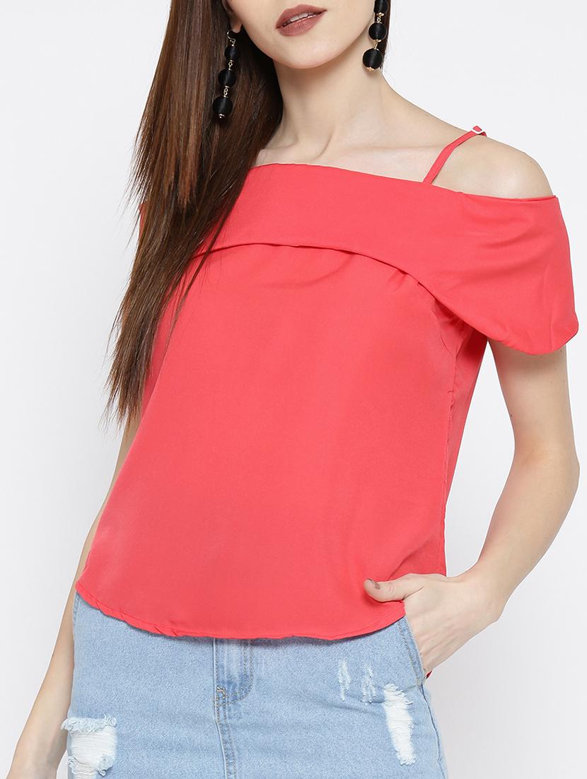 cold shoulder curved hem top - 14547777 - Zoom Image - 1