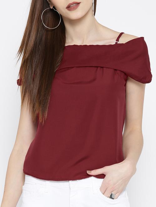cold shoulder curved hem top - 14547782 - Standard Image - 1