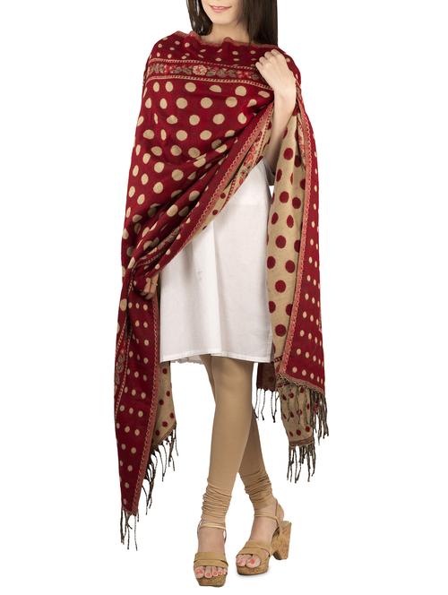 red acrylic shawl - 14554912 - Very Small Image - 1