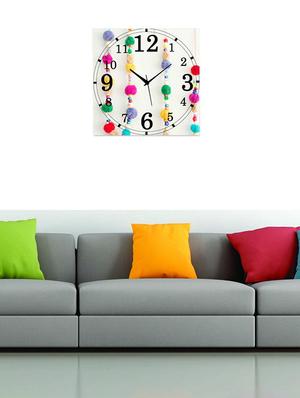 mdf square shape analog wall clock - 14558744 - Standard Image - 2