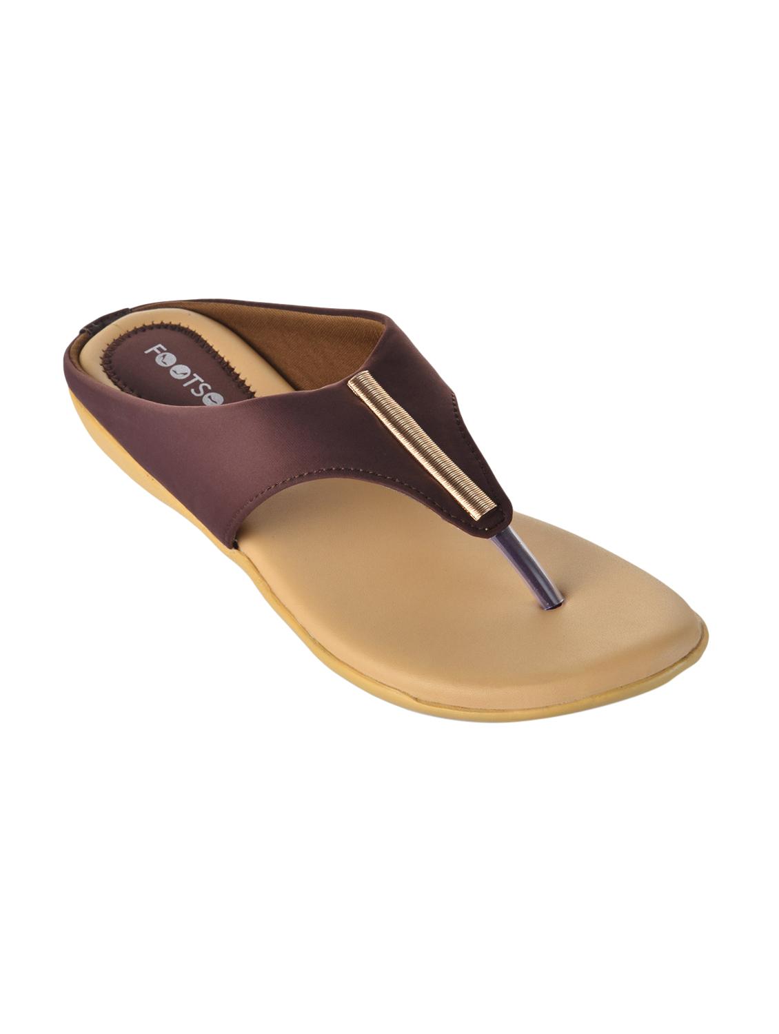 brown toe separator slippers - 14591641 - Zoom Image - 1