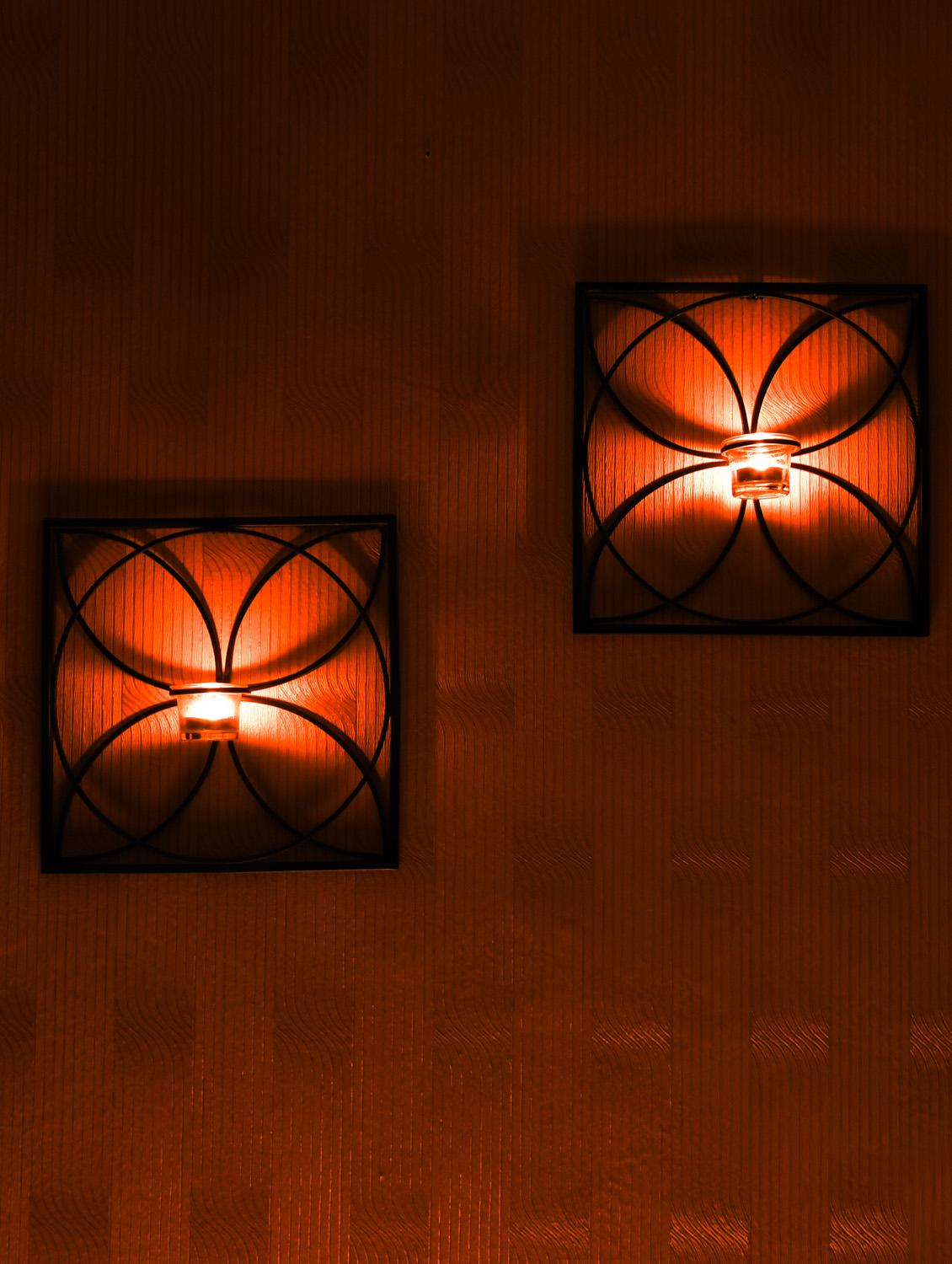 set of 2 antique bronze square wall sconce with clear glass with free tealight candles - 14593475 - Zoom Image - 2