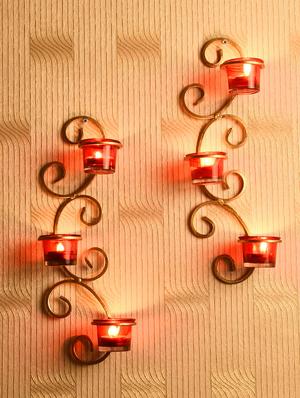 set of 2 metallic gold wall sconce with red and clear glasses - 14593486 - Standard Image - 3