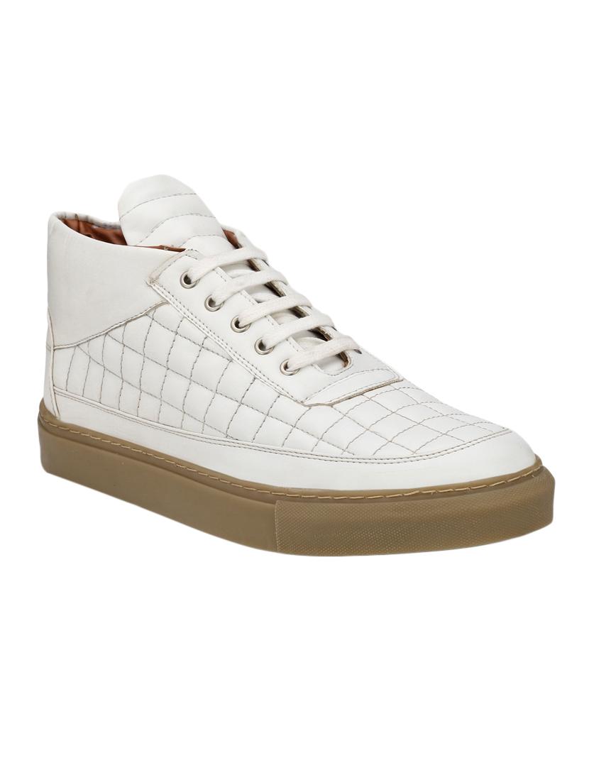 white leatherette lace up sneaker - 14606371 - Zoom Image - 1