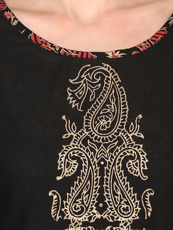 black cotton flared kurta - 14629541 - Zoom Image - 4