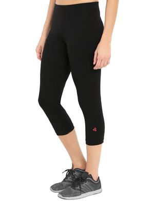 mid rise sports capri - 14638395 - Standard Image - 2