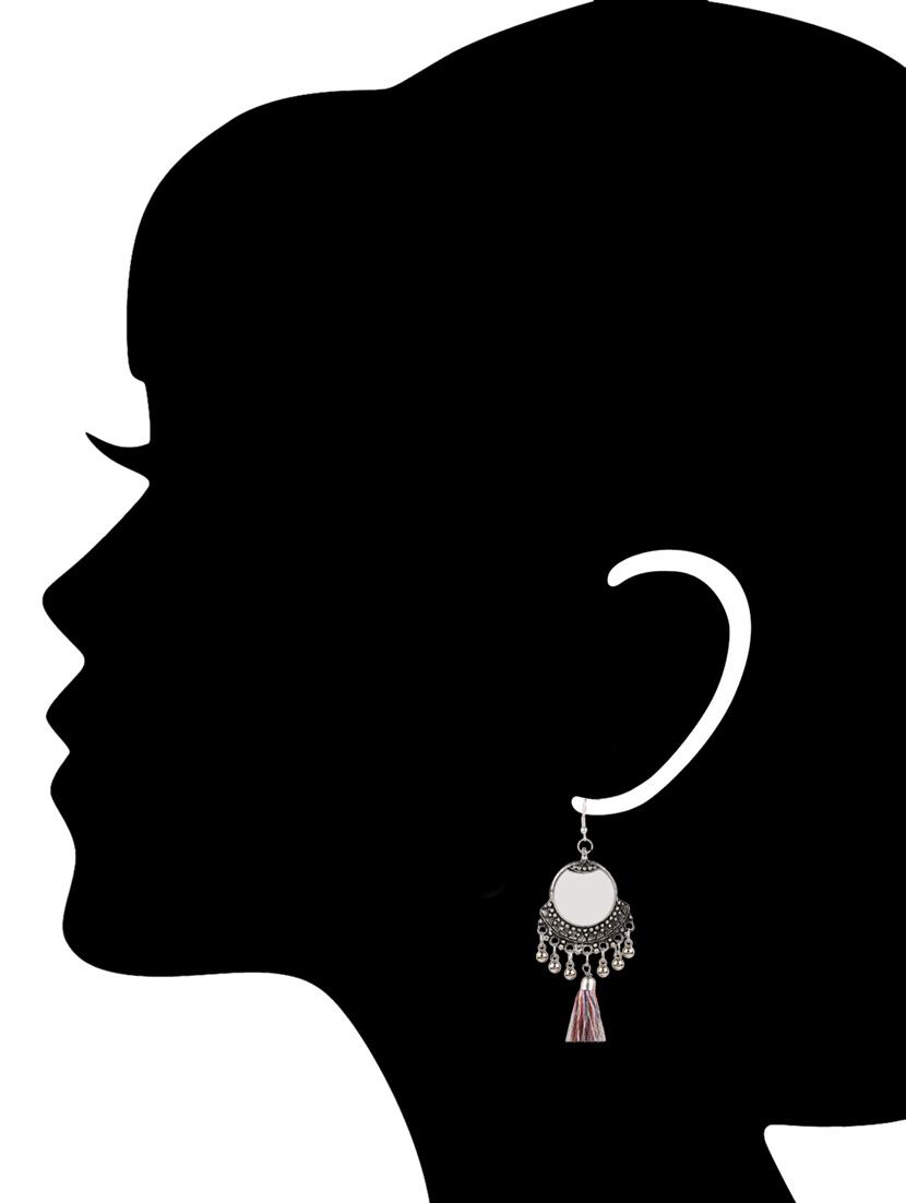 silver metal chandbali earrings - 14649282 - Zoom Image - 2