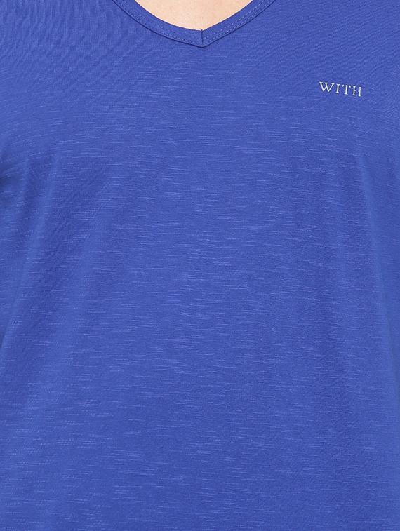 blue solid t-shirt - 14656143 - Zoom Image - 4