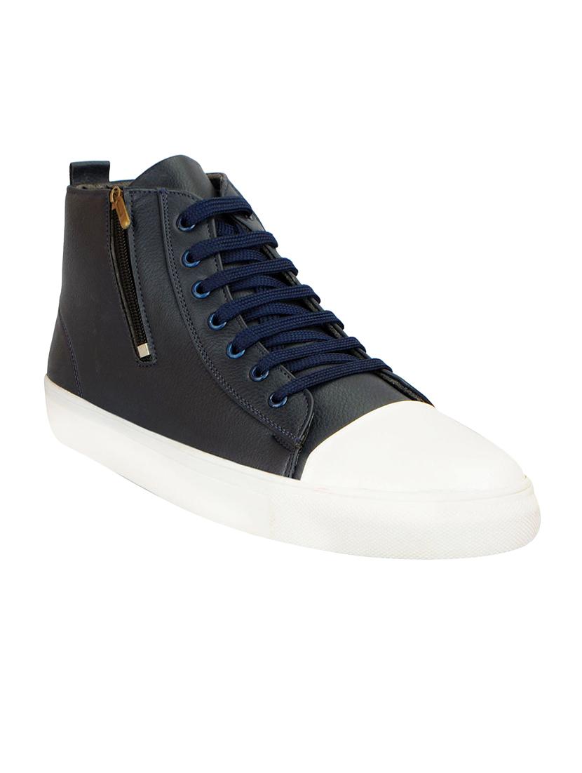 blue leatherette lace up sneaker