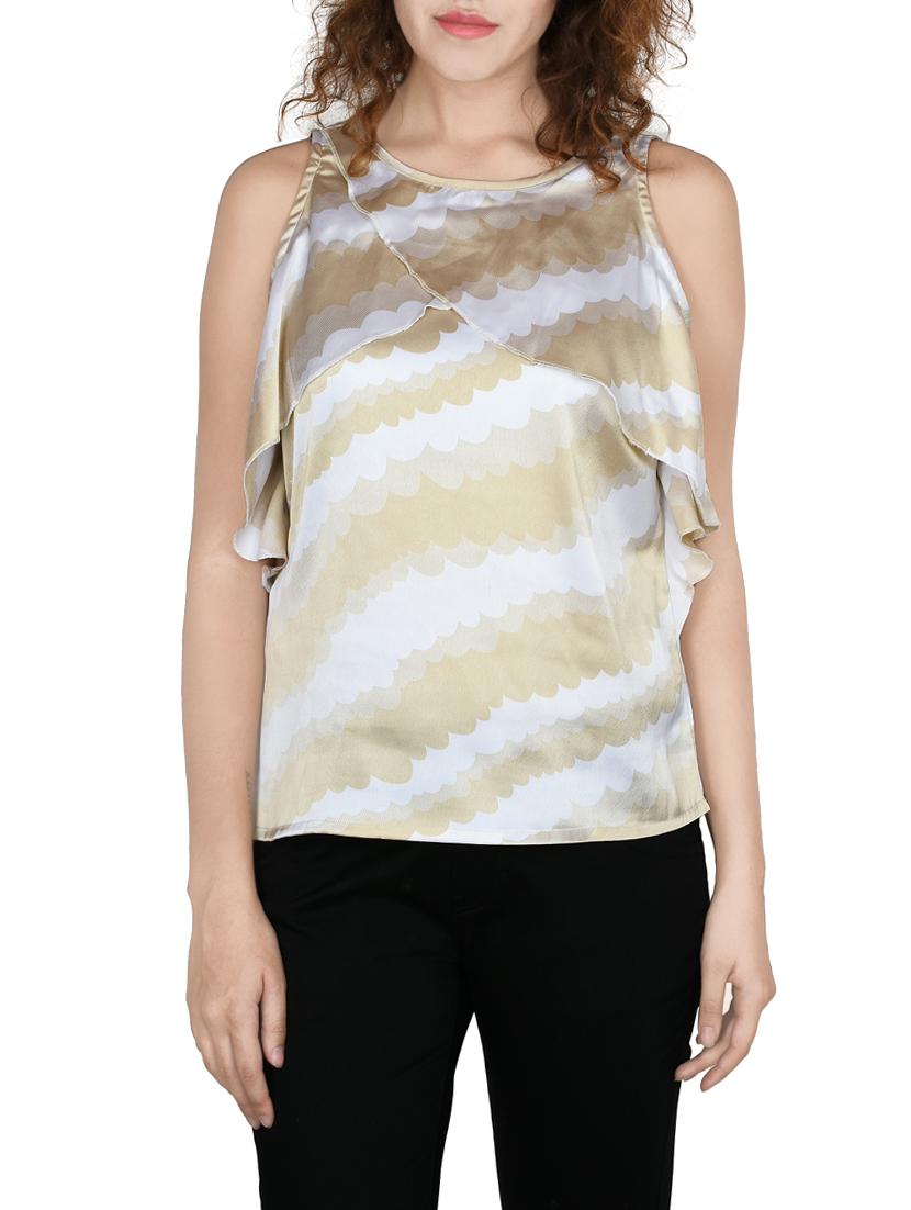 white sleeveless top - 14676903 - Zoom Image - 1