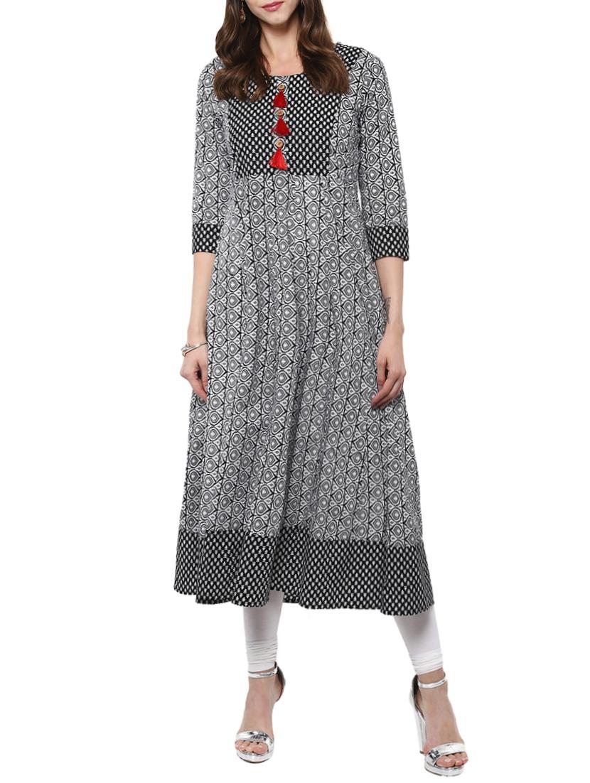 flared kurta with tassels - 14679327 - Zoom Image - 1