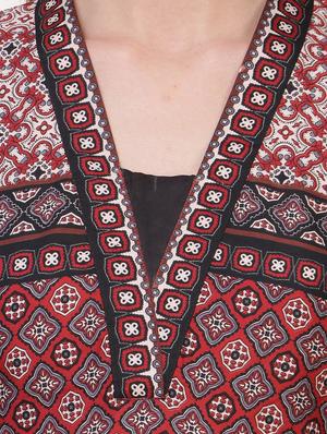 brown silk straight kurta - 14705028 - Standard Image - 4