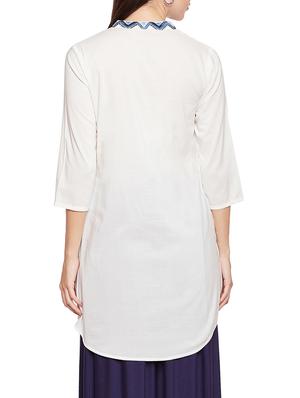 white cotton a-line kurti - 14734185 - Standard Image - 3