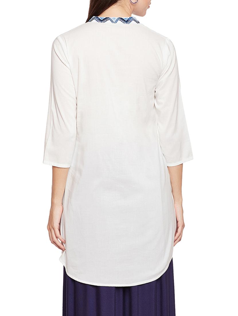 white cotton a-line kurti - 14734185 - Zoom Image - 3