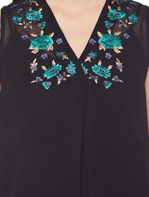black solid embroidered tunic - 14734195 - Standard Image - 4