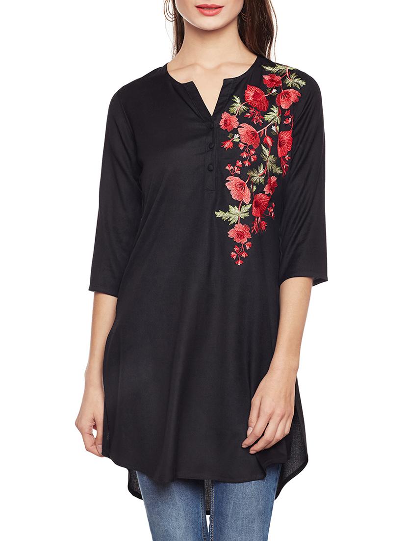 black solid rayon tunic - 14734208 - Zoom Image - 1