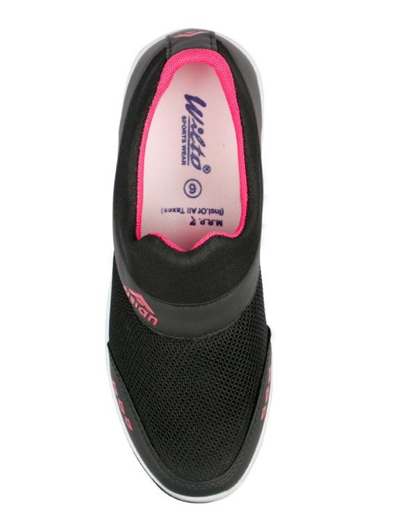 black mesh slip on sports shoes - 14746741 - Zoom Image - 4