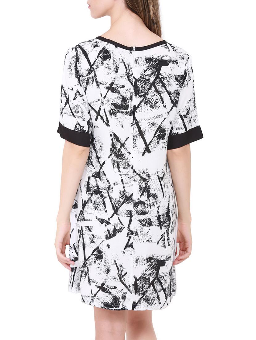 short sleeved shift dress - 14768999 - Zoom Image - 4