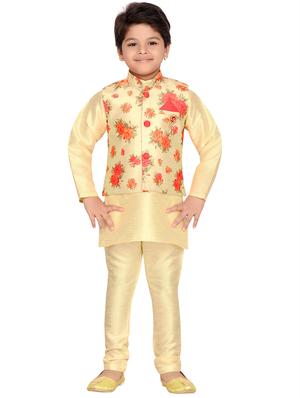 yellow silk kurta set - 14813680 - Standard Image - 4