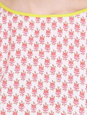 pink printed crop top - 14816230 - Standard Image - 4