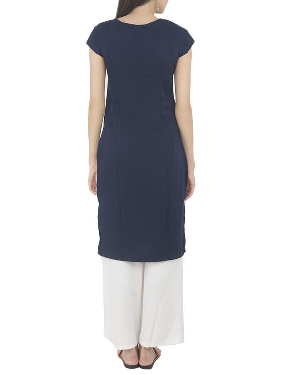blue crepe straight kurta - 14867621 - Zoom Image - 3