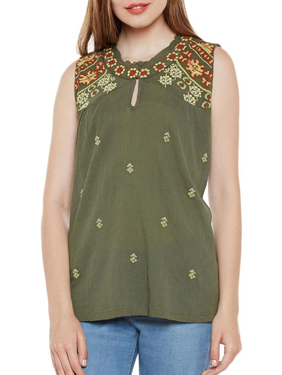 keyhole neck embroidered top - 14867997 - Zoom Image - 1