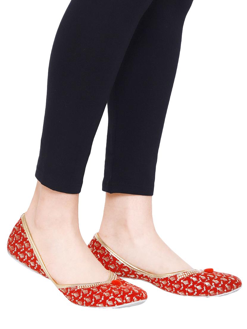 red slip on jutis - 14882783 - Zoom Image - 5