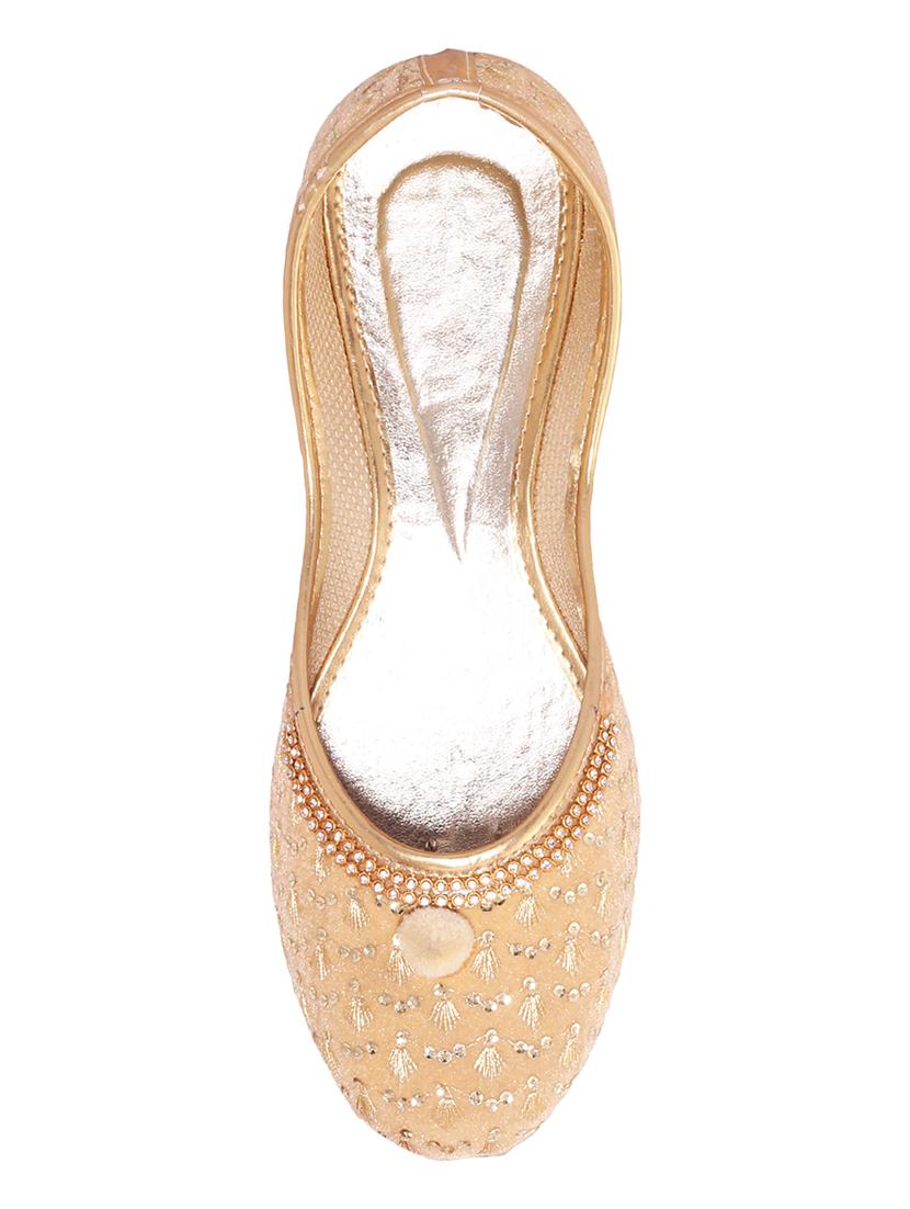 beige slip on jutis - 14882785 - Zoom Image - 3